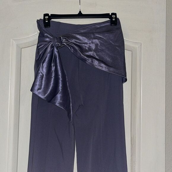 Clinq a Sept Kent Pant in Lilac Grey - Picture 5 of 13